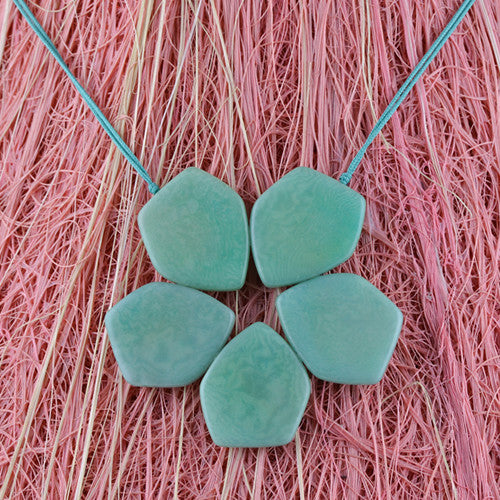 Pentaflor Necklace in Mint Green