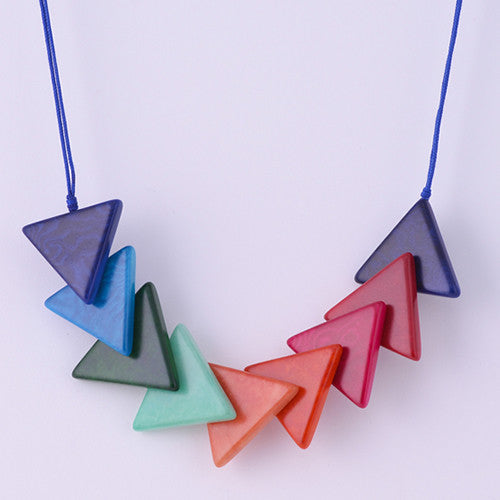 Triaguzo Necklace in Multicolour